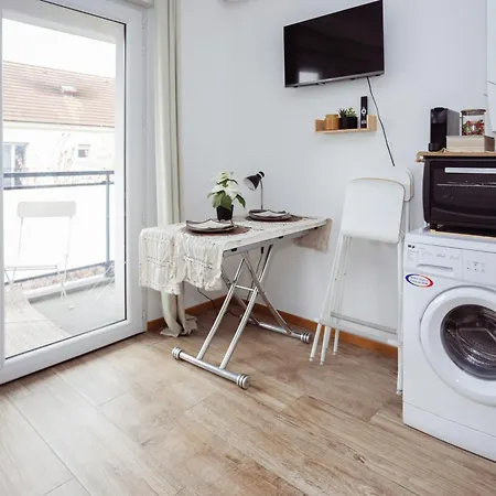 Cosy 28 Mn Aeroport Cdg 34 Mn Chatelet Livry-Gargan
